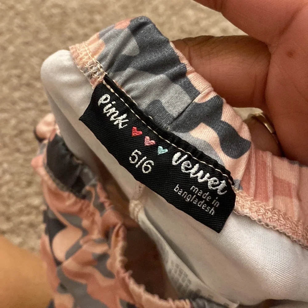 🌸Girls Camo leggings🌸 - Picture 4 of 5